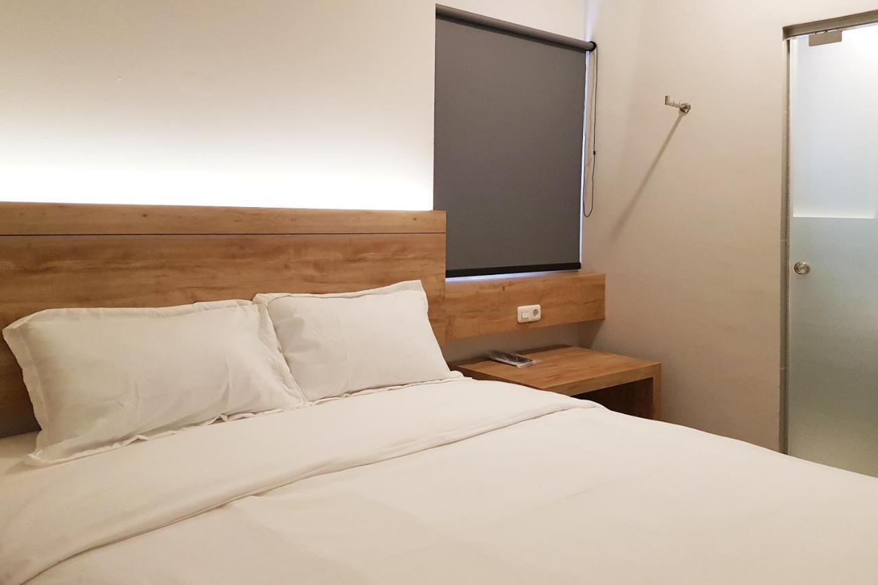 Oyo 90015 Platinum Guest House 메단 외부 사진