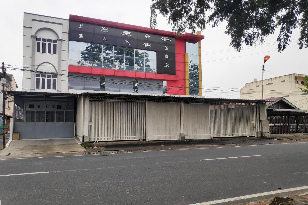 Oyo 90015 Platinum Guest House 메단 외부 사진